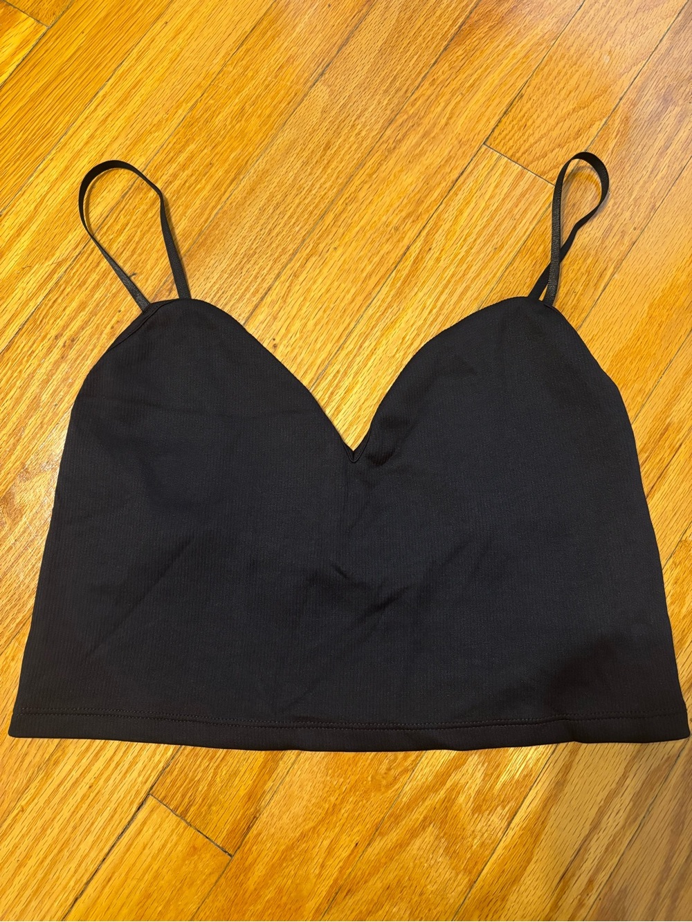 Zara Black Seamless V-Neck Crop Bralette